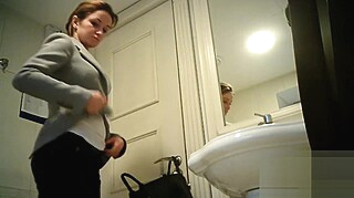 HZ WC Super Star Vol 93 hd pissing solo female